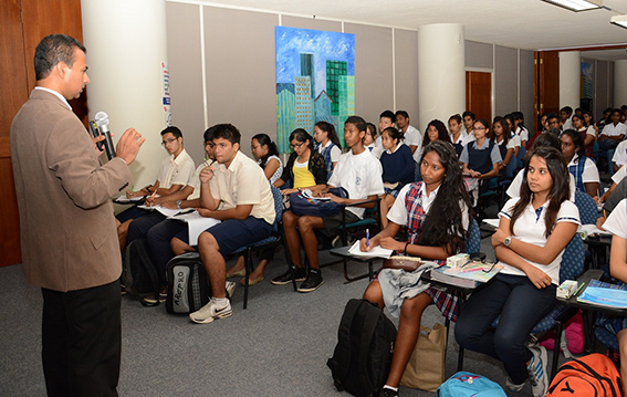 SEM Young Investor Award 2016: SWAN forme les jeunes au fonctionnement de la Bourse